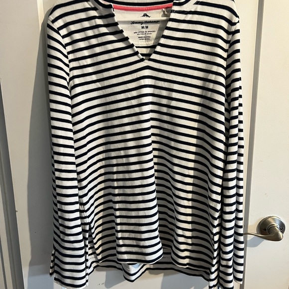 Tommy Bahama sweater women’s - Picture 1 of 6
